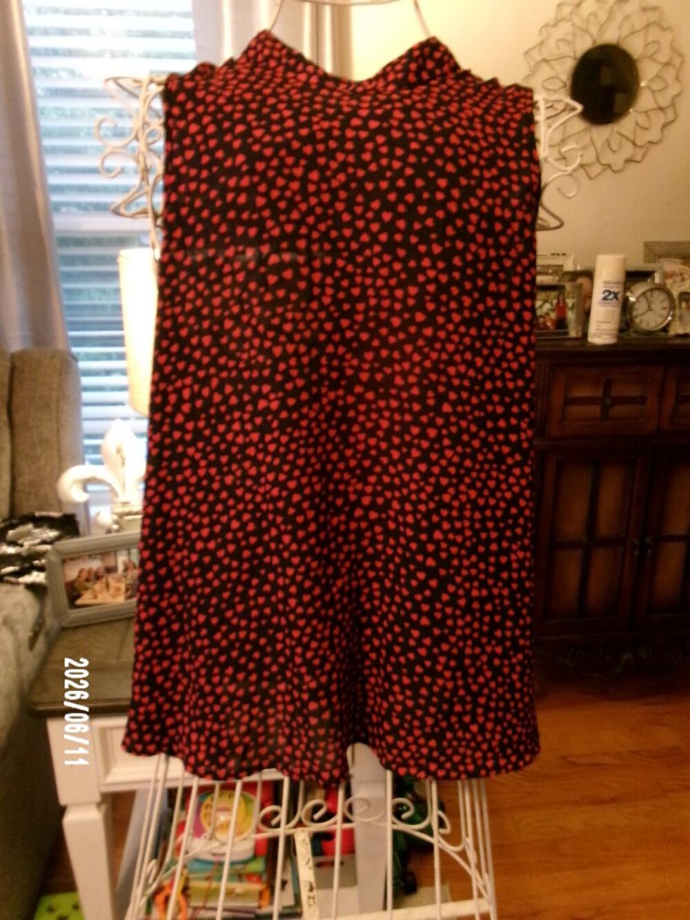 Jasmine & Juliana Red Blue Hearts Love Print Sleeveless Top Blouse Artistic S